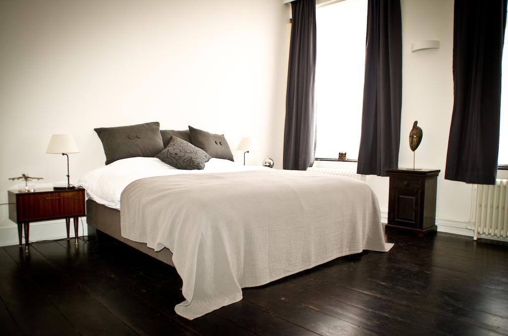 House Ninety Guesthouse Ixelles Chambre photo